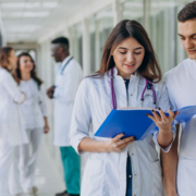 O médico moderno: carreira, gestão e os desafios além da profissão